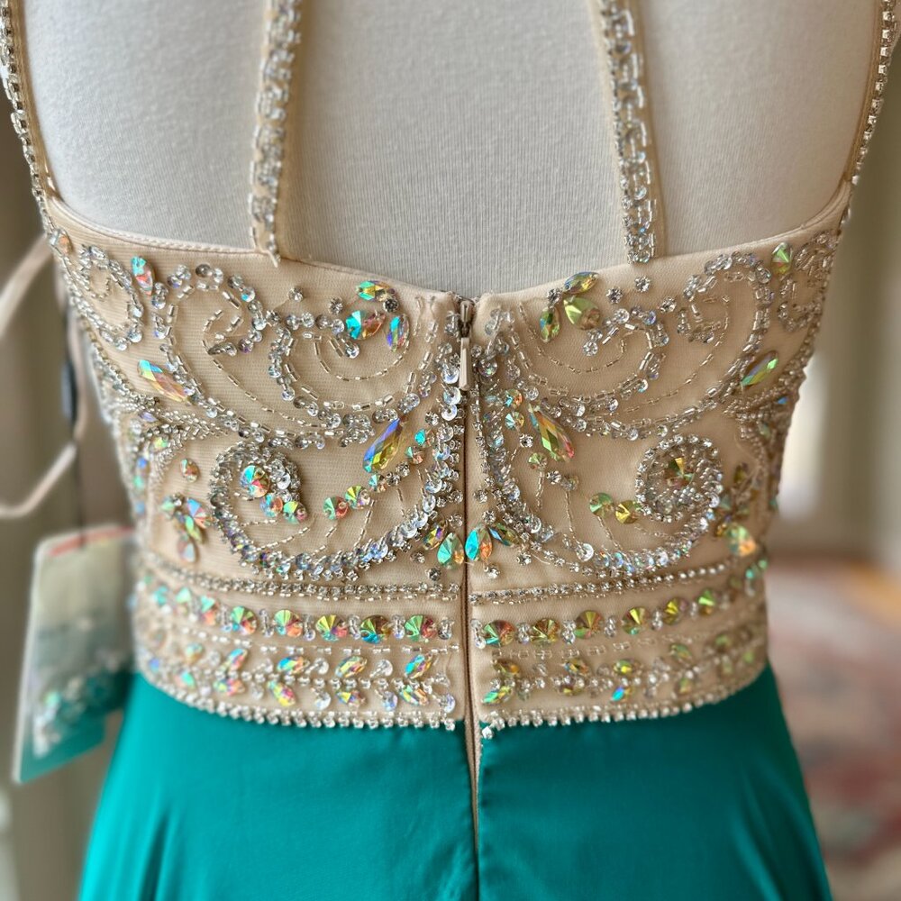 Clarisse - Emerald Green Beaded A-Line Prom Gown - Style 3465 - Size 6 - NWT - Picture 7 of 10